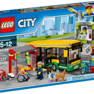 LEGO® City 60154 Stazione degli autobus - immagine principale