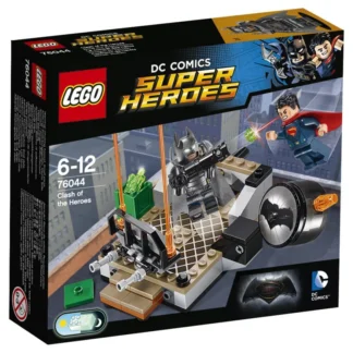 LEGO® DC Comics Super Heroes 76044 Scontro fra Eroi - immagine principale