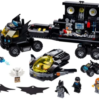 LEGO® DC Comics Super Heroes 76160 Bat-base mobile - immagine principale