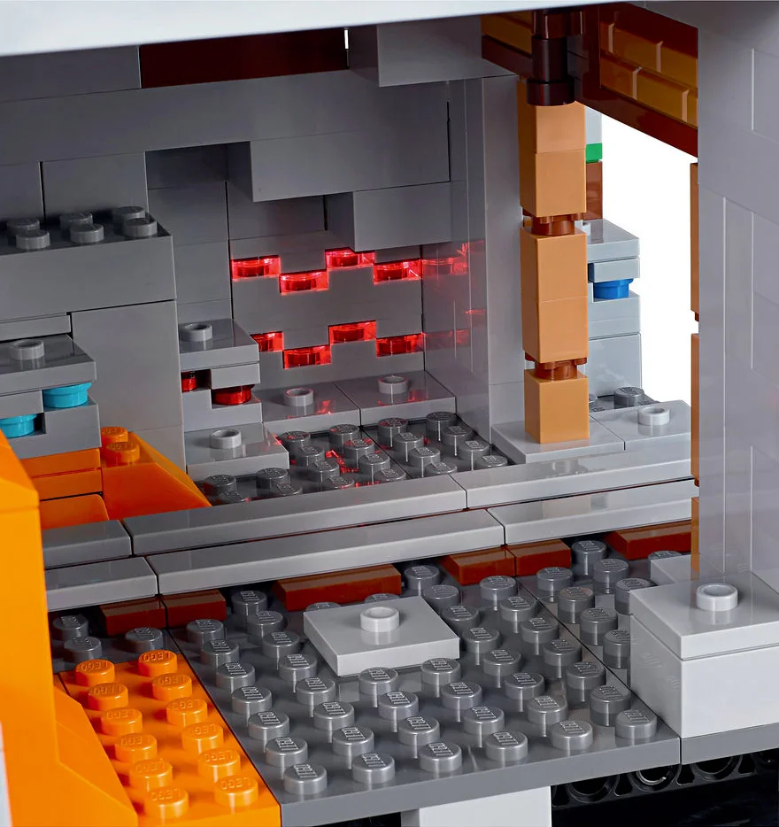 LEGO® Minecraft 21137 La Grotta sulla Montagna - vue 11