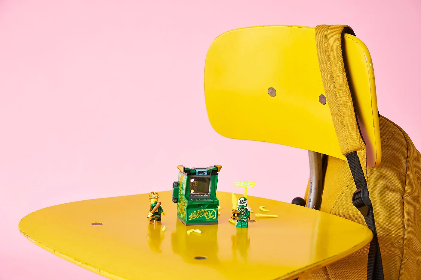 LEGO® Ninjago 71716 Avatar di Lloyd – Pod sala giochi - vue 10