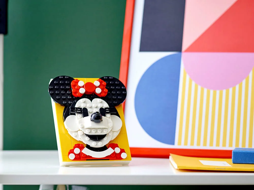 LEGO® Brick Sketches 40457 Minnie - vue 4