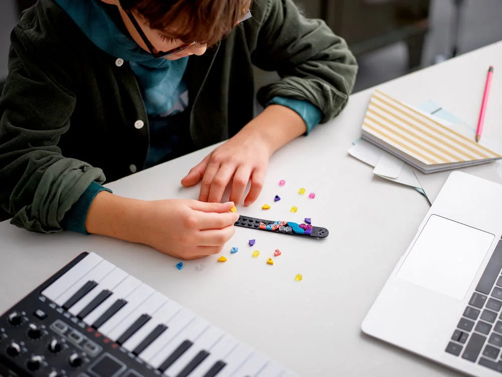LEGO® DOTS 41933 Braccialetto Music - vue 10