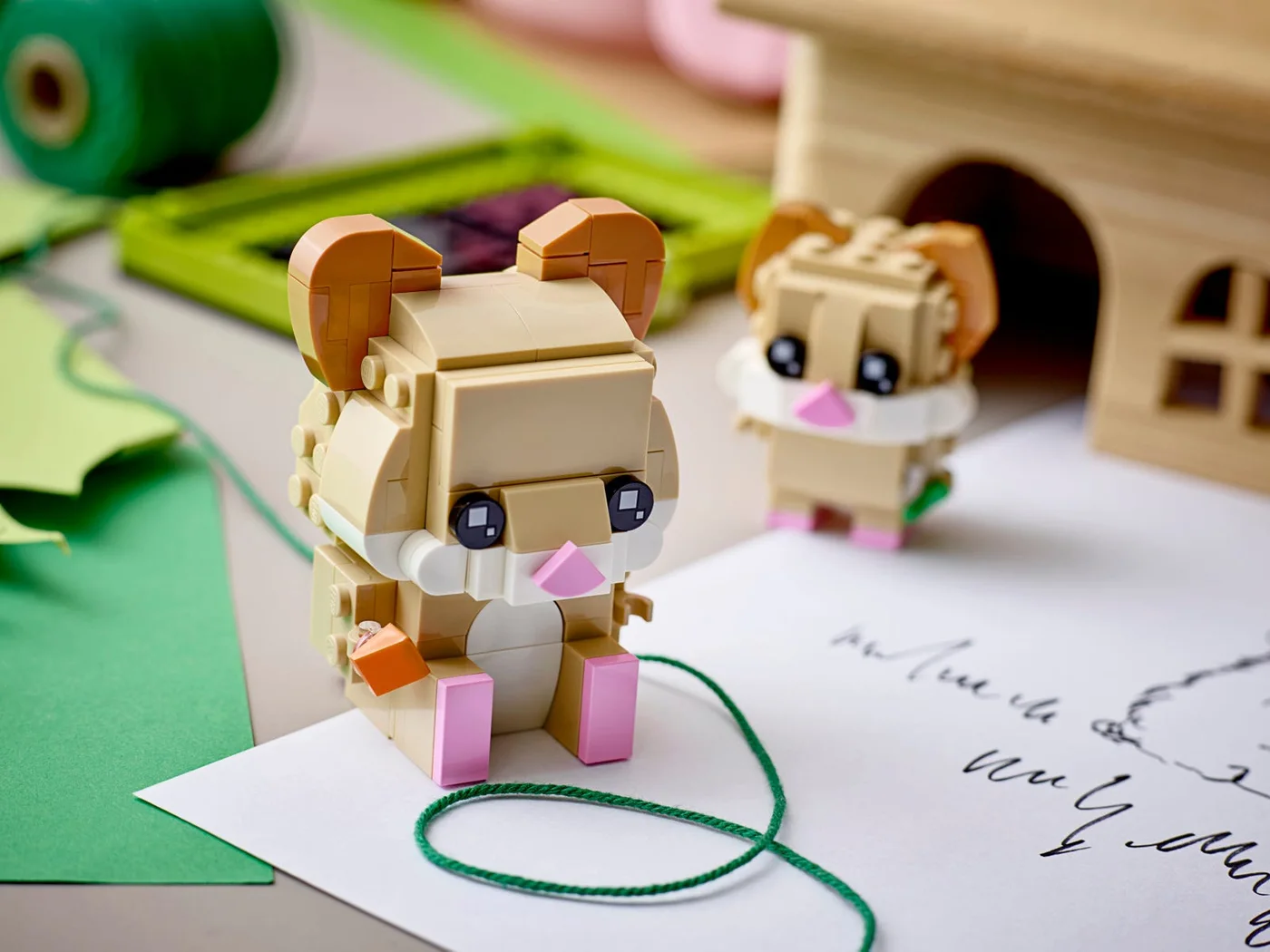 LEGO® BrickHeadz 40482 Criceto - vue 6