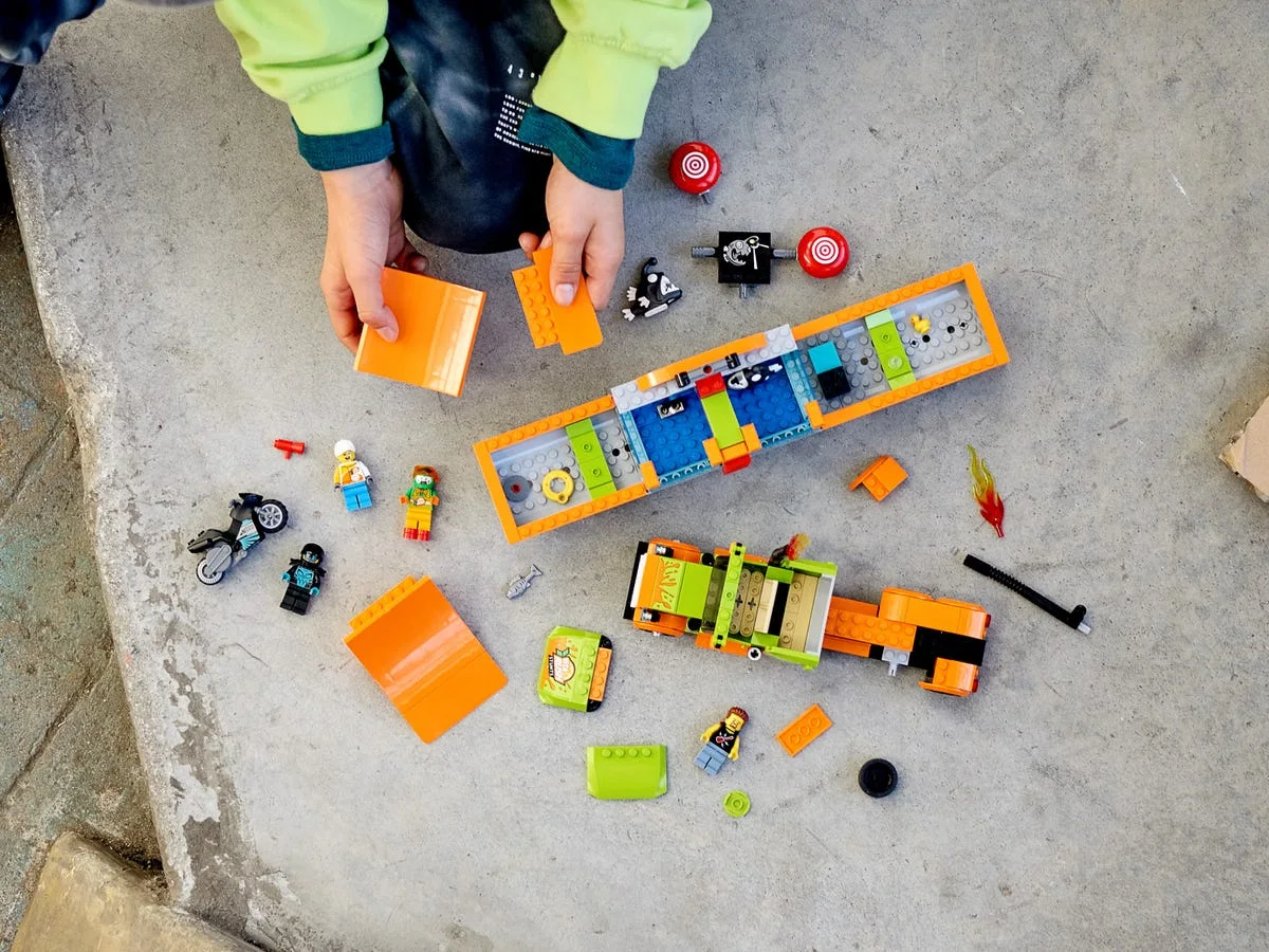LEGO® City 60294 Truck dello Stunt Show - vue 15