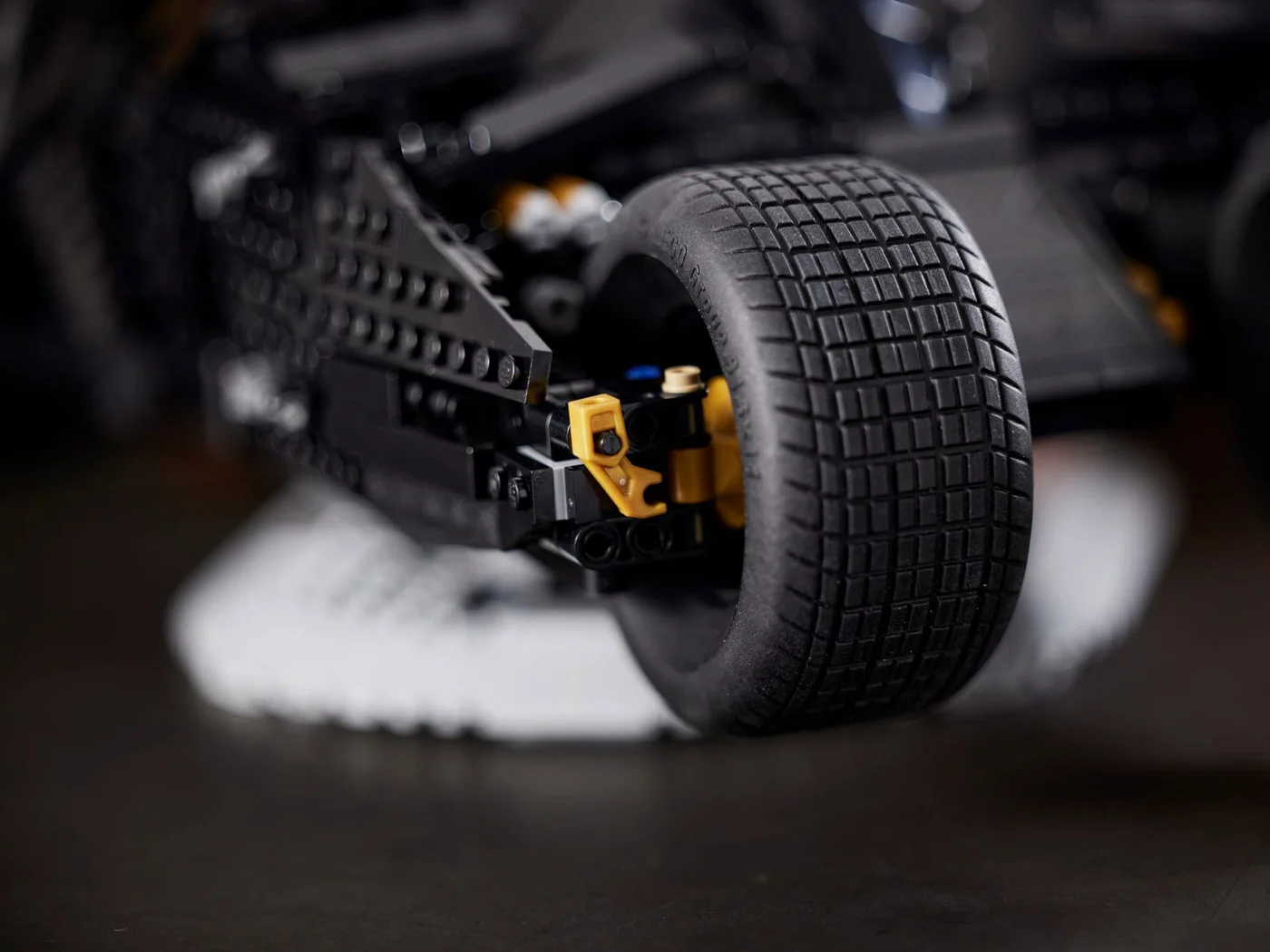 LEGO® DC Comics Super Heroes 76240 LEGO DC Batman Batmobile Tumbler - vue 10