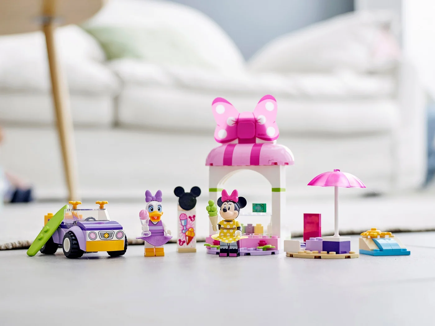 LEGO® Disney 10773 La gelateria di Minnie - vue 4