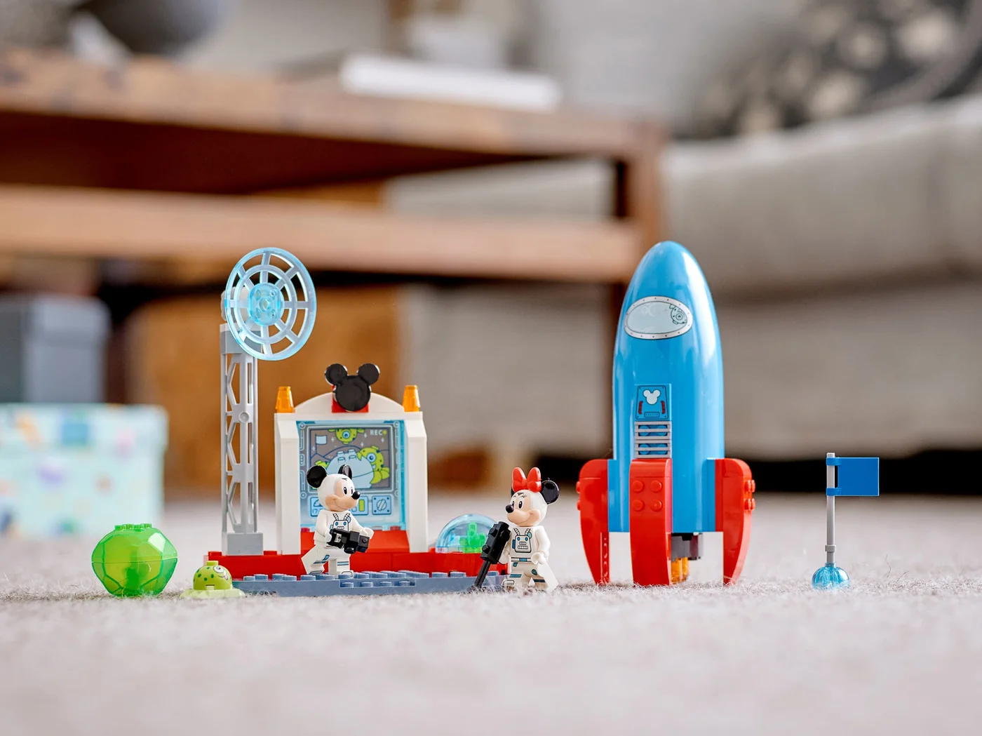 LEGO® Disney 10774 Il razzo spaziale di Topolino e Minnie - vue 5