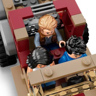 LEGO® Jurassic World 76941 L’inseguimento del dinosauro Carnotaurus - immagine principale