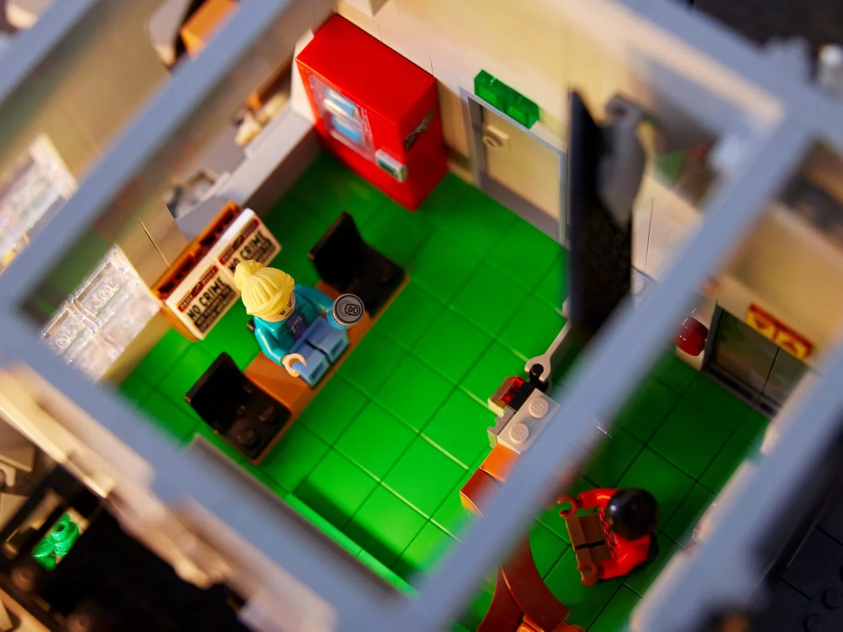 LEGO® Marvel Super Heroes 76178 Daily Bugle - vue 17
