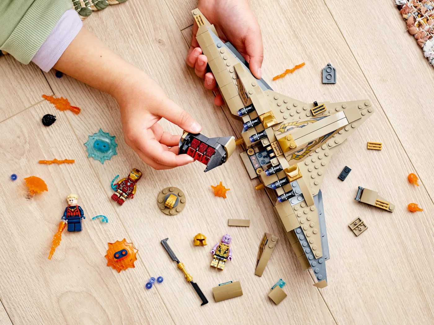 LEGO® Marvel Super Heroes 76237 Sanctuary II: battaglia finale - vue 5