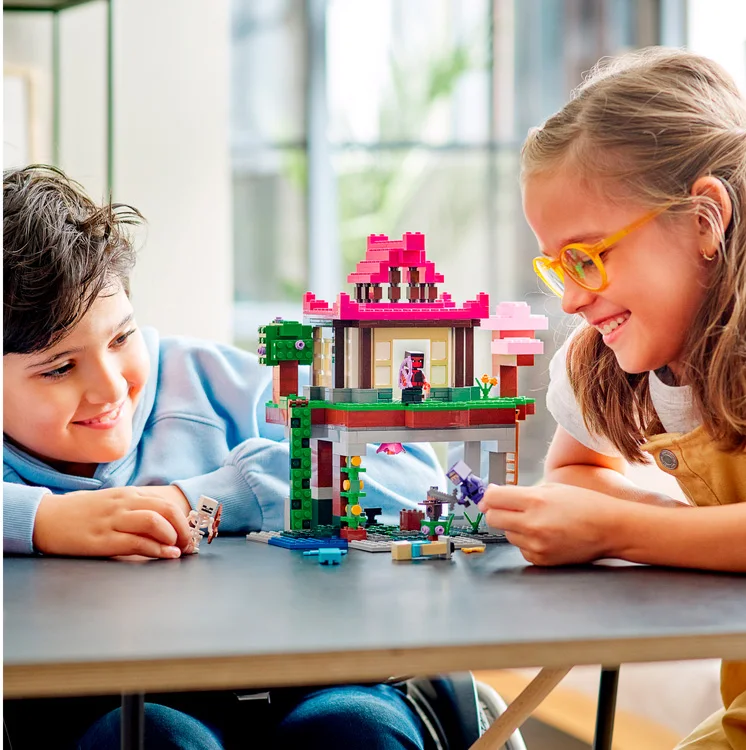 LEGO® Minecraft 21183 I Campi d’Allenamento - vue 8