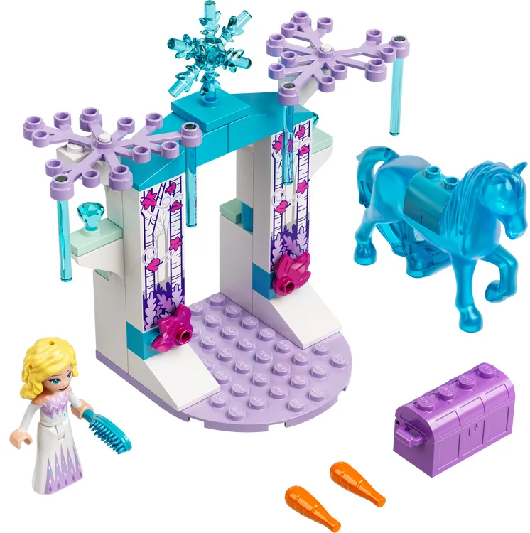 LEGO® Disney 43209 Elsa e la stalla di ghiaccio di Nokk - vue 3