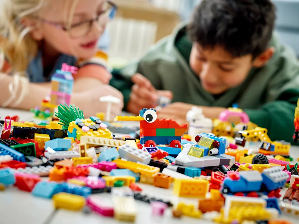 LEGO® Classic 11021 90 anni di gioco - vue 7