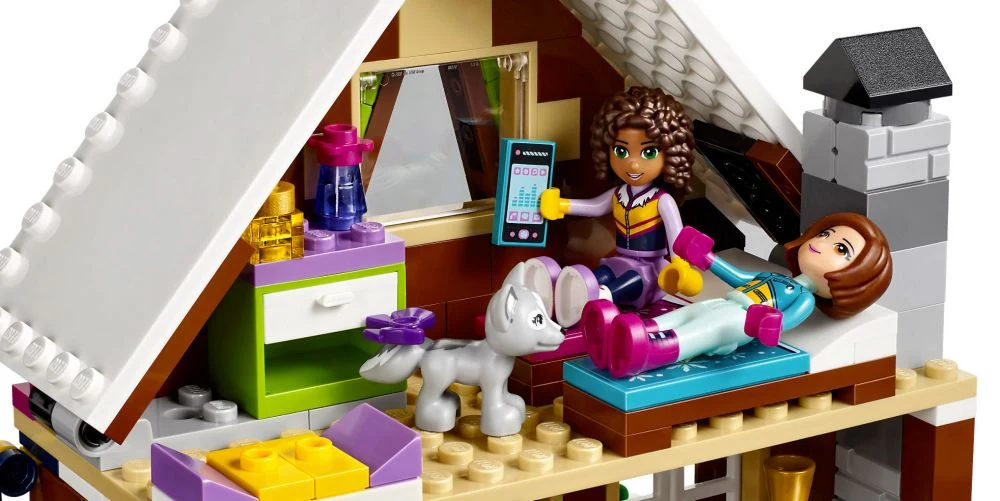 LEGO® Friends 41323 Lo Chalet del Villaggio Invernale - vue 6