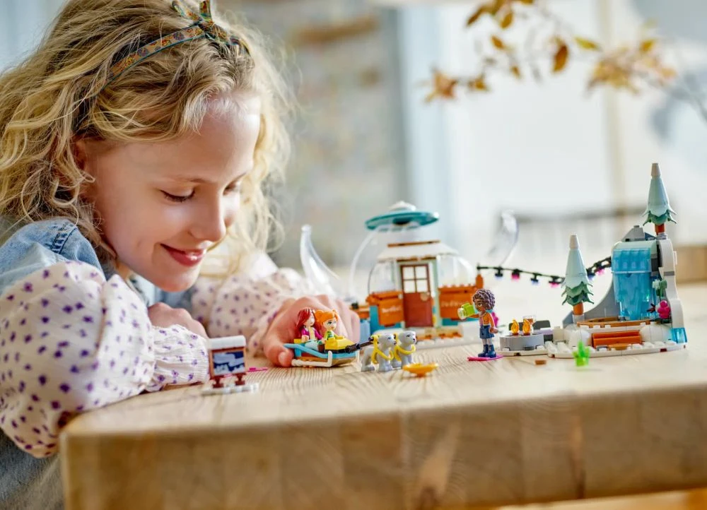 LEGO® Friends 41760 Vacanza in igloo - vue 4