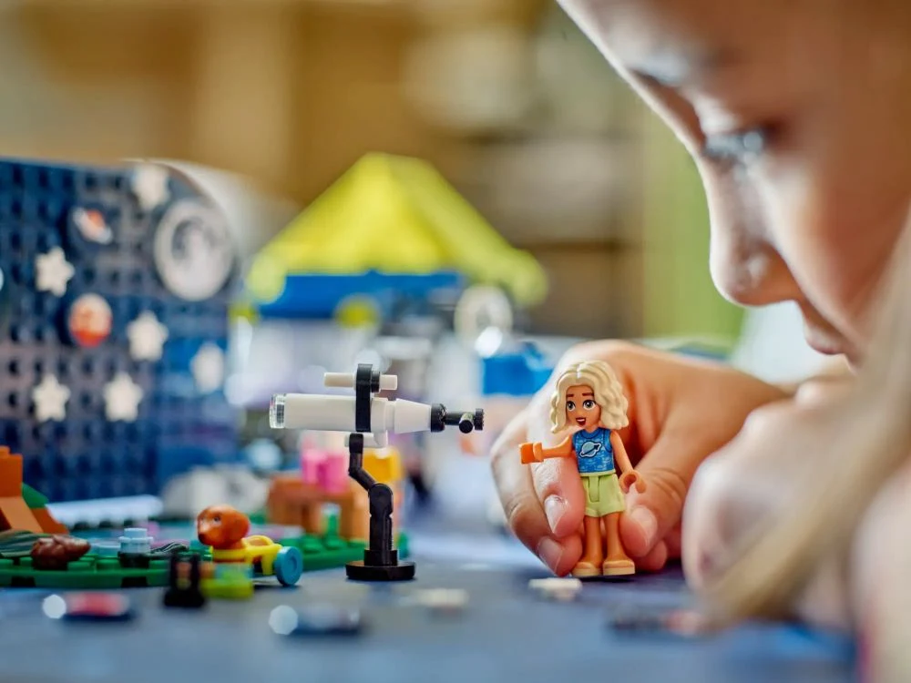 LEGO® Friends 42603 Camping-van sotto le stelle - vue 5