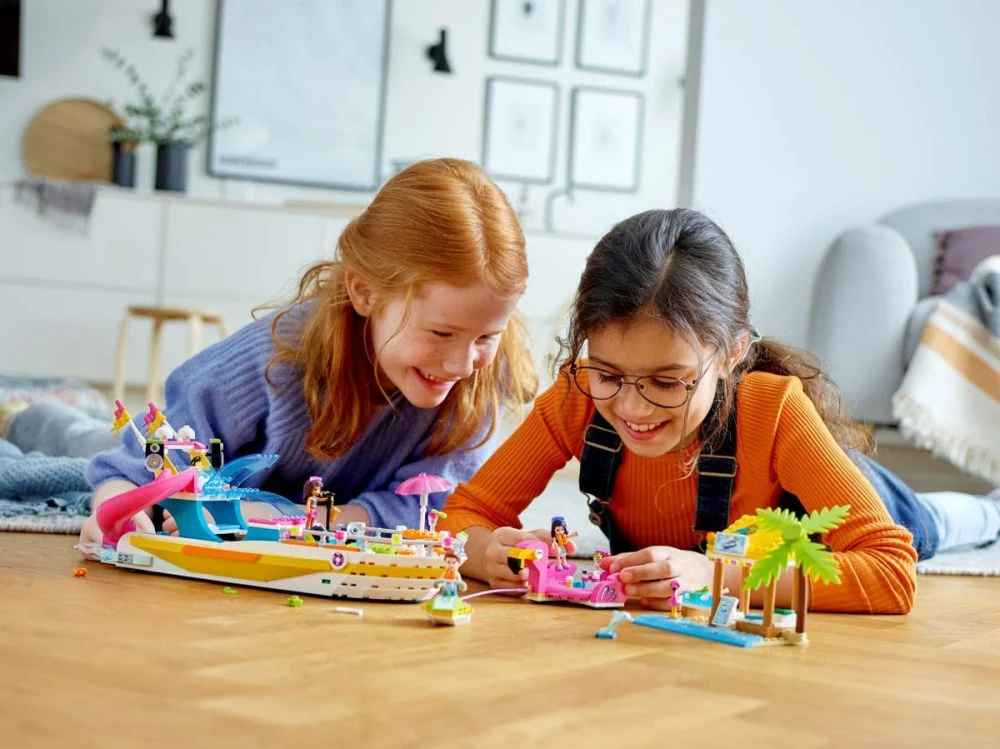 LEGO Friends 41433 Party sullo Yacht - vue 2