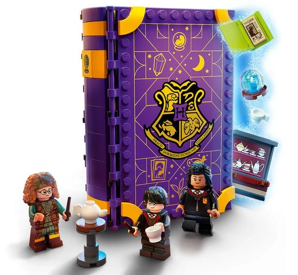 LEGO® Harry Potter 76396 Lezione di divinazione a Hogwarts™ - vue 4