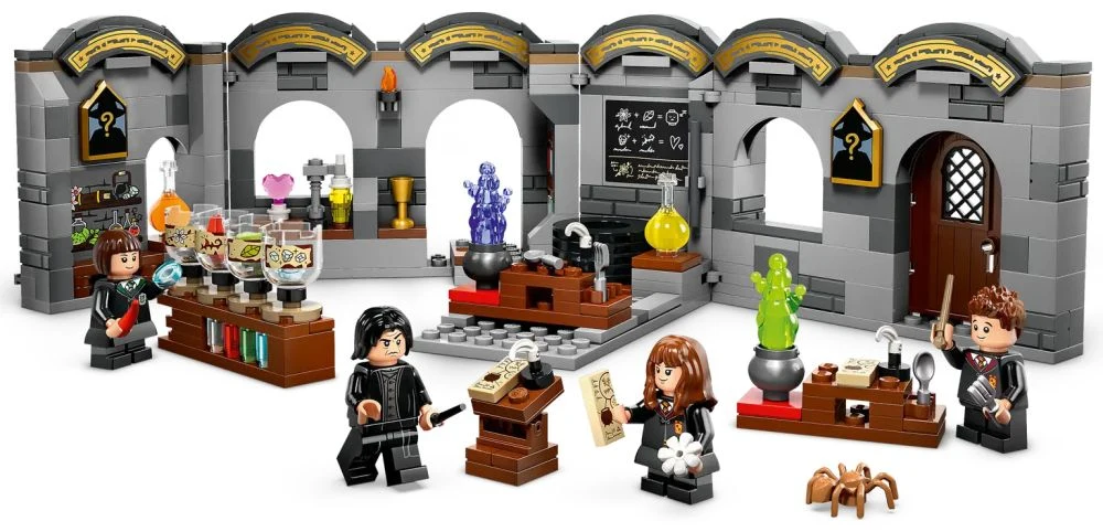 LEGO® Harry Potter 76431 Castello di Hogwarts: Lezione di pozioni - vue 4