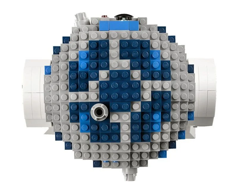 LEGO® Star Wars 10225 R2-D2™ - vue 3