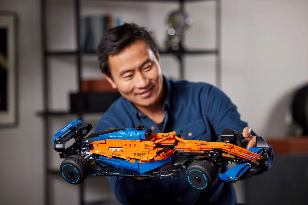 LEGO® Technic 42141 Monoposto McLaren Formula 1 - vue 6
