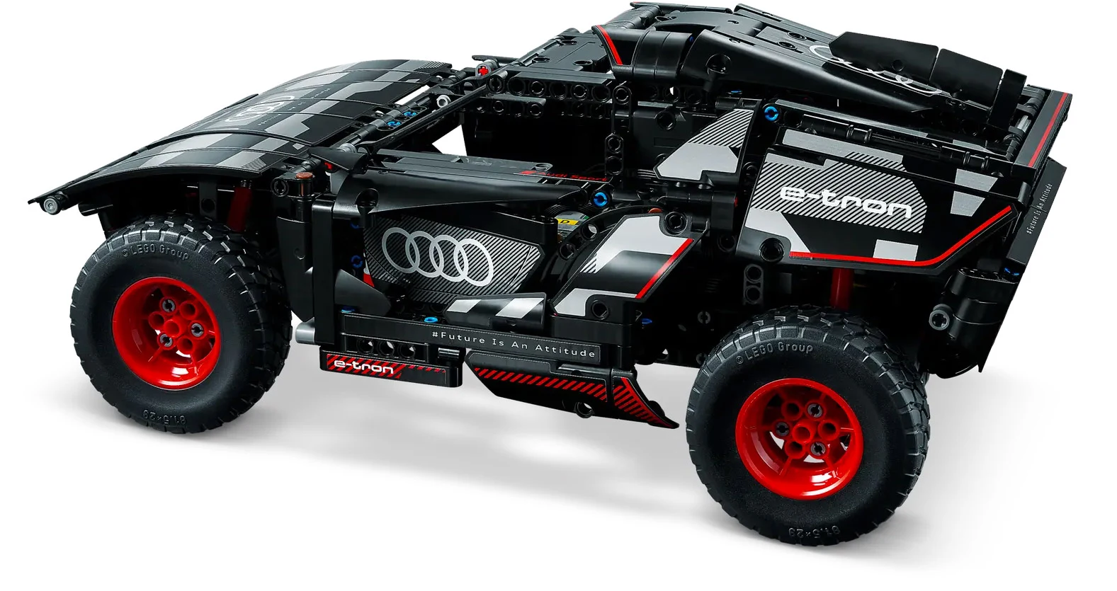 LEGO® Technic 42160 Audi RS Q e-tron - vue 4