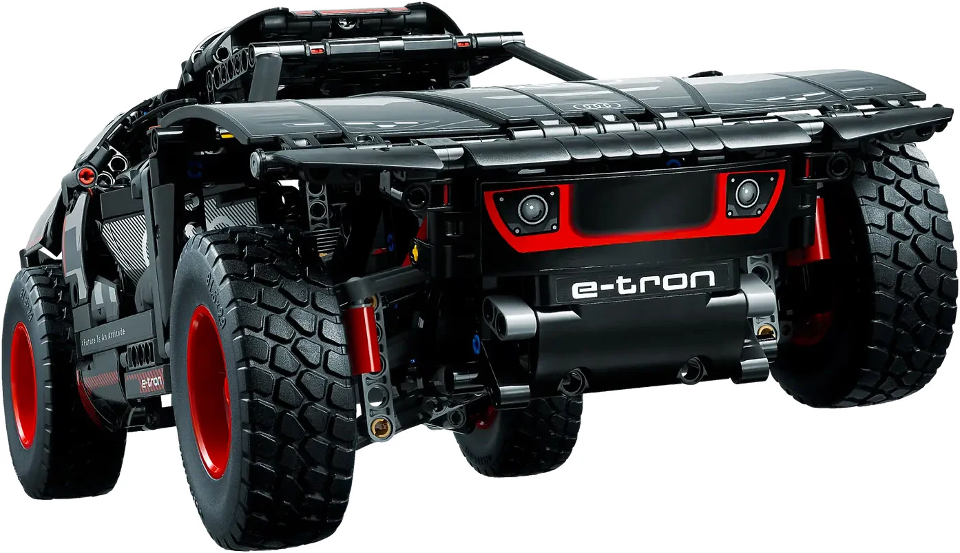 LEGO® Technic 42160 Audi RS Q e-tron - vue 5